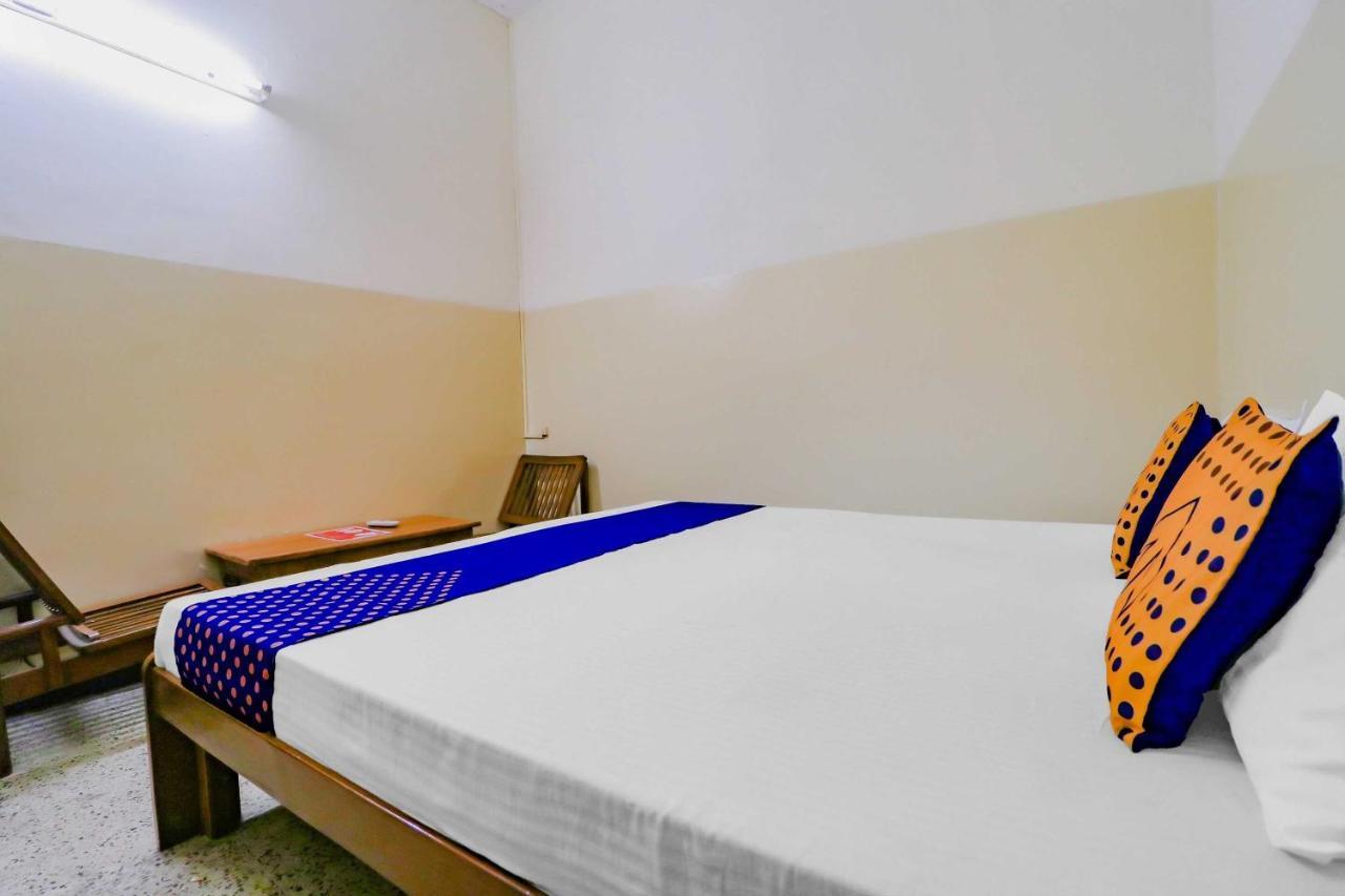 Hotel O Sameer Residency Chandīgarh Екстериор снимка