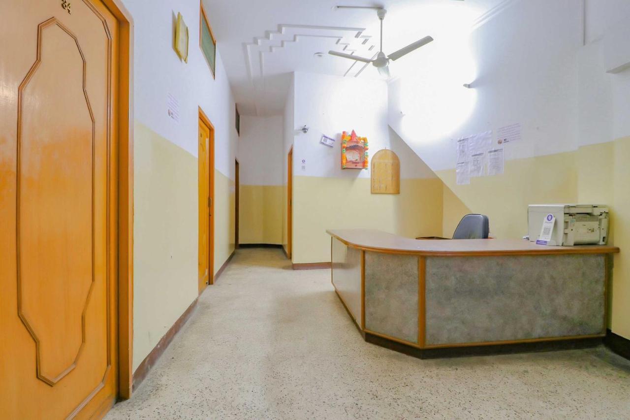 Hotel O Sameer Residency Chandīgarh Екстериор снимка
